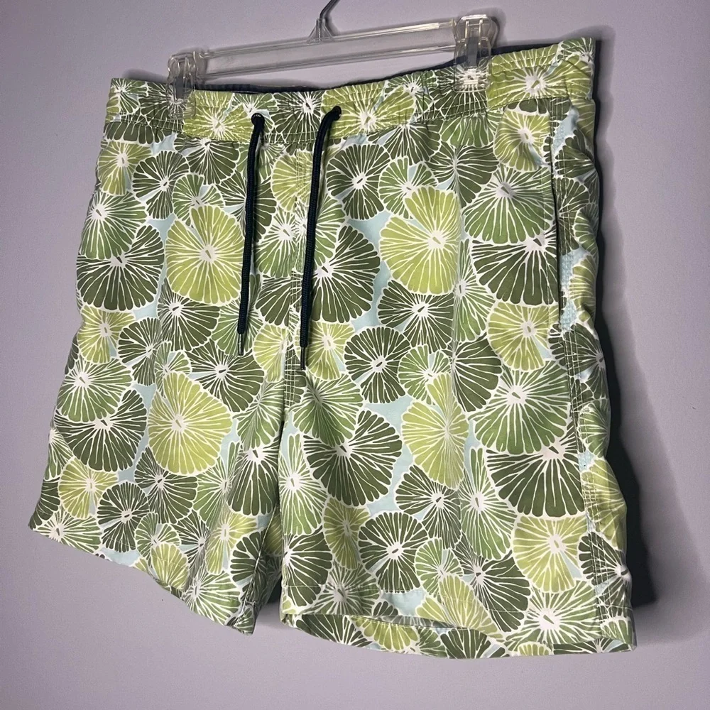 Tailor Vintage Floral Lilly pad Swim Trunks Sz medium